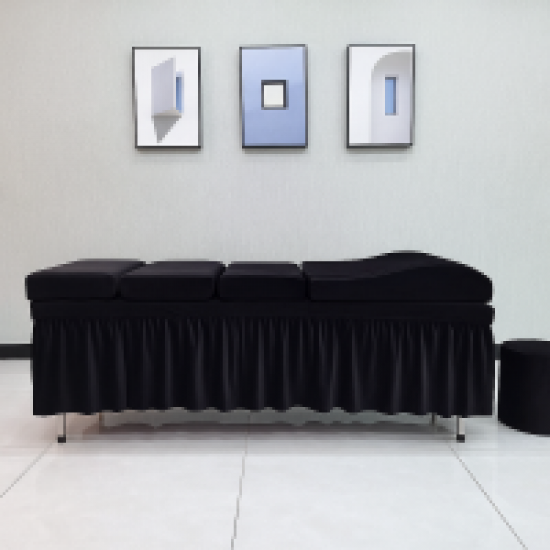 Velvet Curve beauty bed cover black